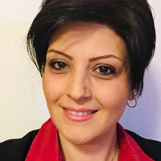  Azadeh Asadiyar