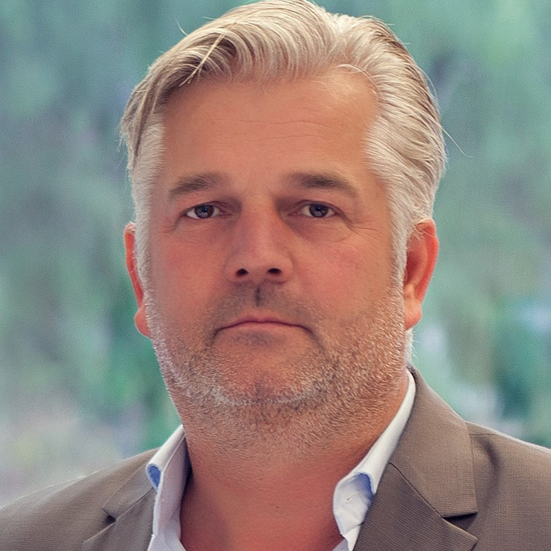  Stefan Ripkens